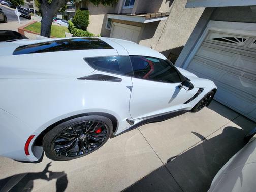 White 2017 Chevrolet Corvette Z06