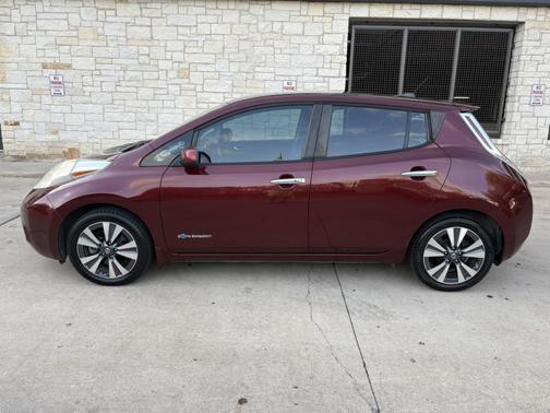2016 Nissan Leaf SV
