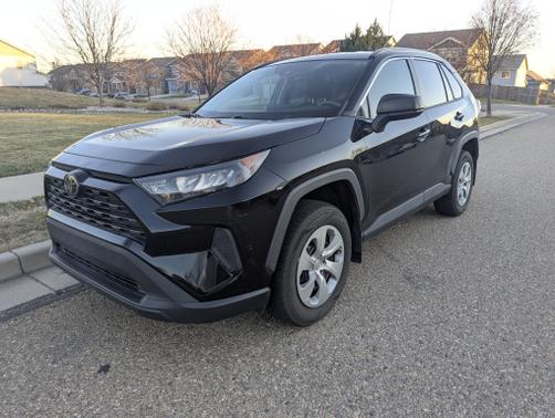 2021 Toyota RAV4 LE