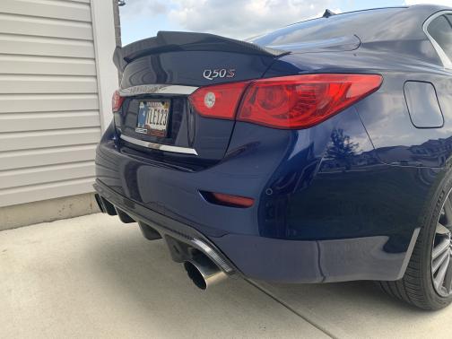 2016 INFINITI Q50 3.0t Red Sport 400