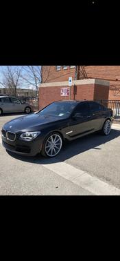 2013 BMW 750 i xDrive