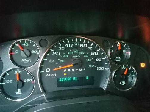 White 2014 GMC Savana 2500 Work Van