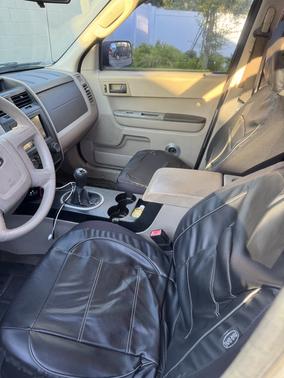 2010 Ford Escape XLS
