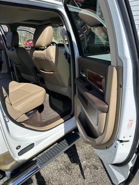 2011 Dodge Ram 1500 Laramie