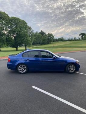 Blue 2008 BMW 328 i
