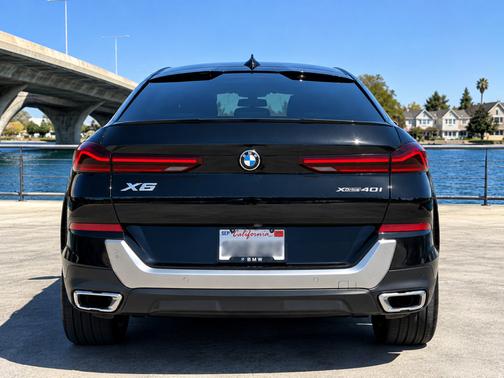 Black 2023 BMW X6 xDrive40i