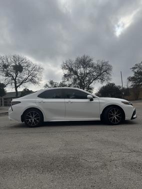 2023 Toyota Camry SE Nightshade