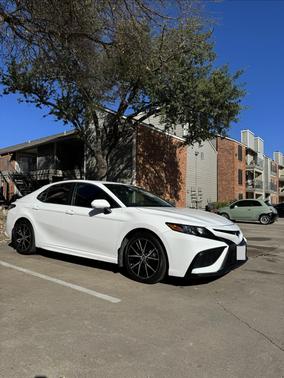 2023 Toyota Camry SE Nightshade