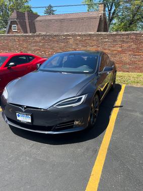 2020 Tesla Model S Long Range Plus