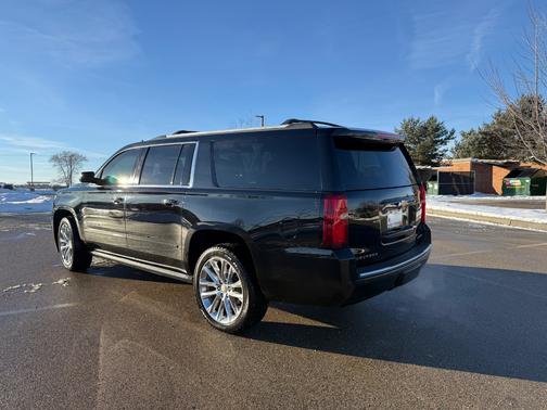 2019 Chevrolet Suburban Premier