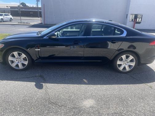 Black 2011 Jaguar XF Base