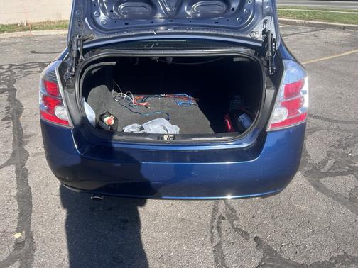 2010 Nissan Sentra 2