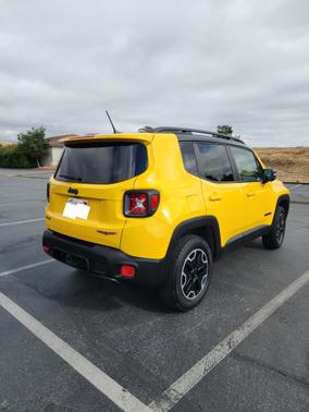 2016 Jeep Renegade Trailhawk