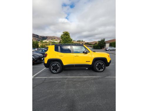 2016 Jeep Renegade Trailhawk