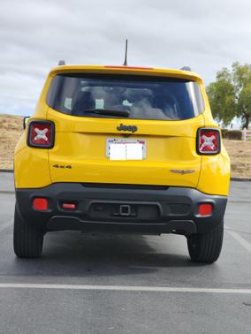 2016 Jeep Renegade Trailhawk