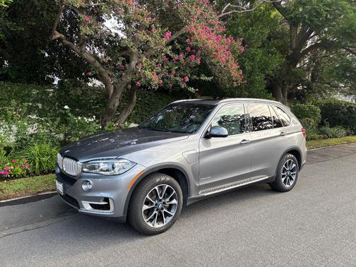 Gray 2017 BMW X5 eDrive xDrive40e