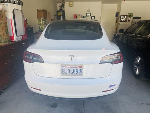 2019 Tesla Model 3 Mid Range