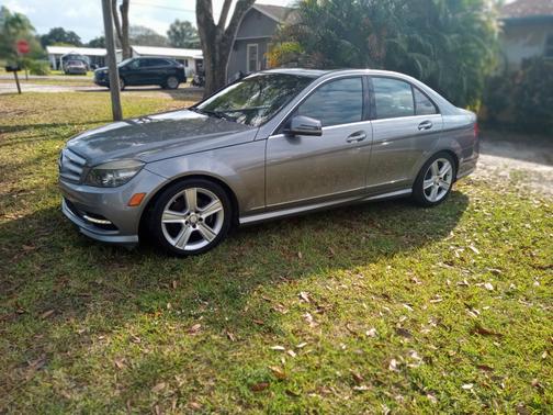 2011 Mercedes-Benz C-Class C 300