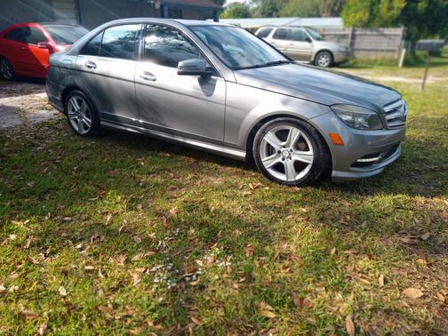 2011 Mercedes-Benz C-Class C 300