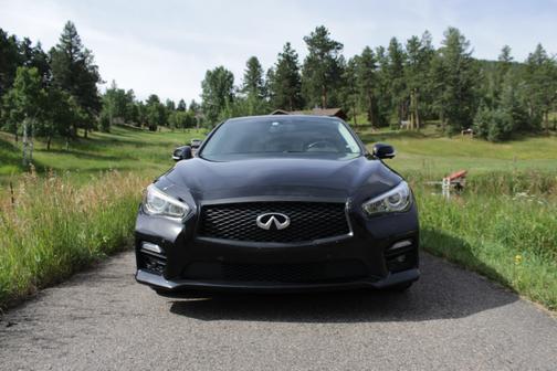 2015 INFINITI Q50 Sport
