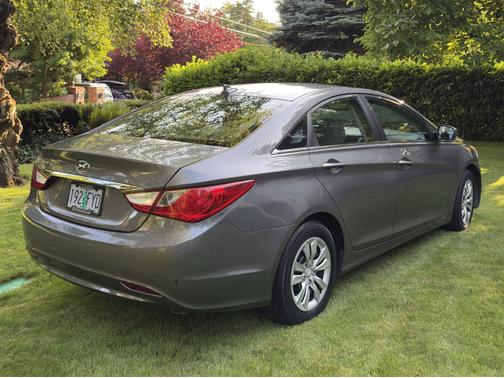 2013 Hyundai SONATA GLS