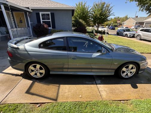 2005 Pontiac GTO Base
