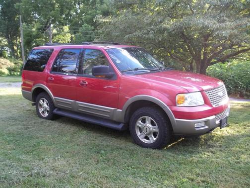 Red 2003 Ford Expedition Eddie Bauer