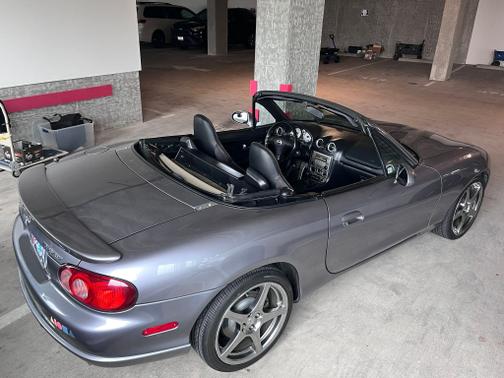 2004 Mazda MazdaSpeed Miata MX-5 Base