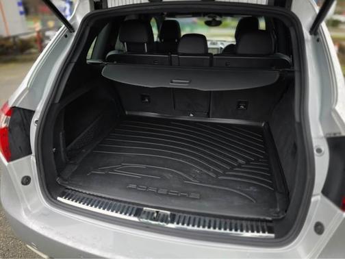 Gray 2013 Porsche Cayenne Cayenne S