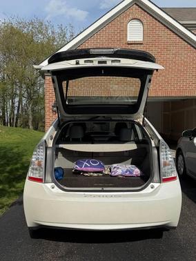 White 2010 Toyota Prius V