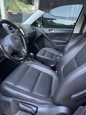 2017 Volkswagen Tiguan Limited 2.0T