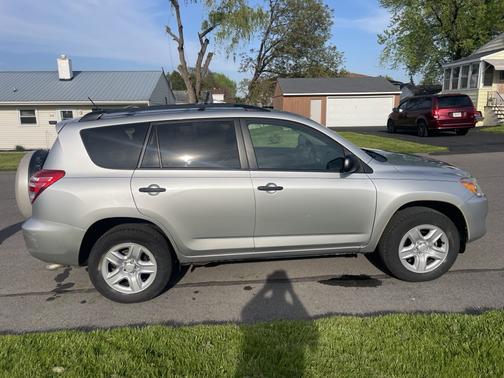 2011 Toyota RAV4 Base