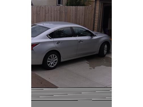 Silver 2015 Nissan Altima 2.5 S