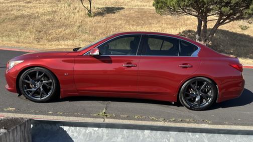 2014 INFINITI Q50 Premium