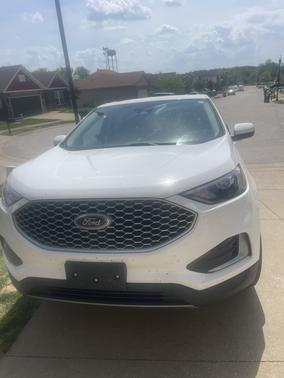 White 2023 Ford Edge ST-Line