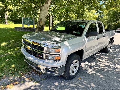 Silver 2014 Chevrolet Silverado 1500 2LT