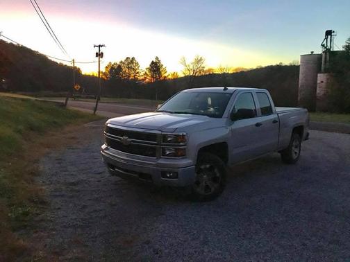 Silver 2014 Chevrolet Silverado 1500 2LT