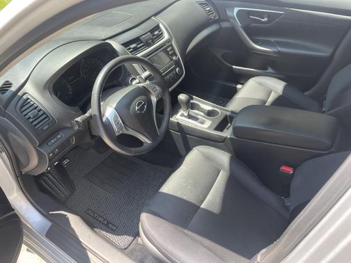 2017 Nissan Altima 2.5 SR