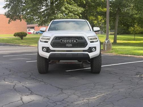 White 2020 Toyota Tacoma TRD Off Road