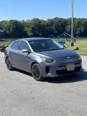 Gray 2019 Kia Rio S