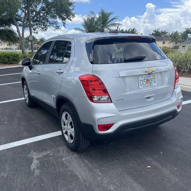 Silver 2018 Chevrolet Trax LS