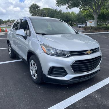 Silver 2018 Chevrolet Trax LS