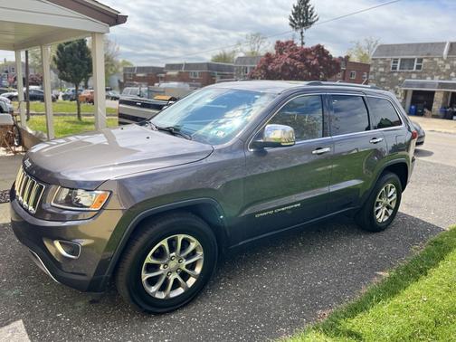 Gray 2015 Jeep Grand Cherokee Limited
