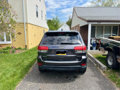 Gray 2015 Jeep Grand Cherokee Limited