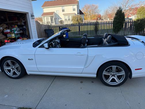 2014 Ford Mustang GT Premium