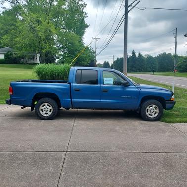 2002 Dodge Dakota Sport Quad Cab