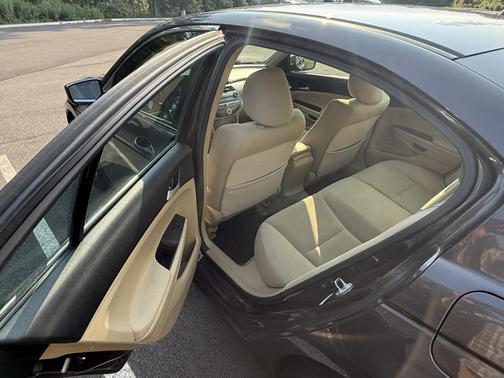 Gray 2011 Honda Accord LX