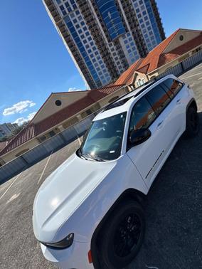 White 2025 Jeep Grand Cherokee Altitude X