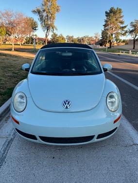 2006 Volkswagen New Beetle 2.5