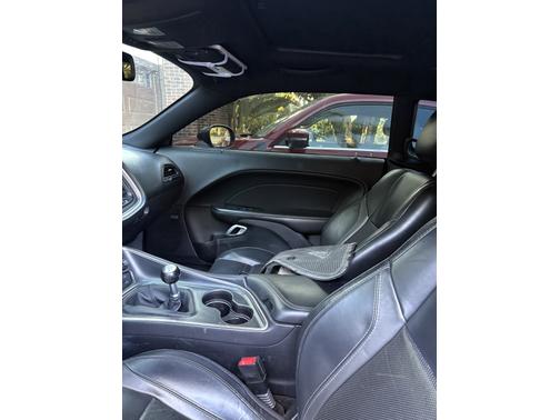 2016 Dodge Challenger R/T Plus